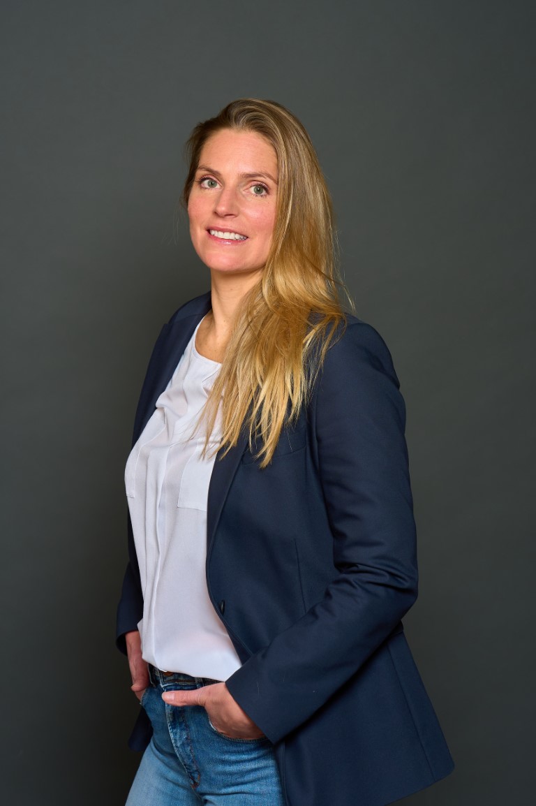 Fanny meijer, créatrice d'alkôv